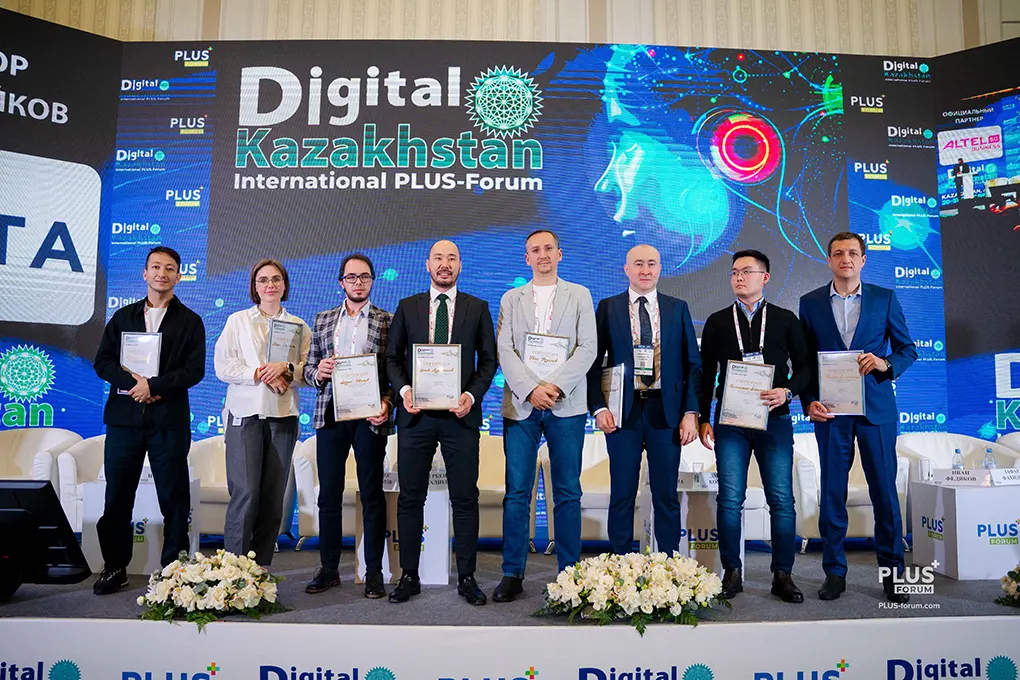 e-Commerce, the payment industry, and retail in the era of transformation. Total penetration of new business strategies. Marketplace. Loyalty systems of the 21st century